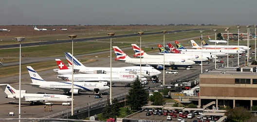 Image: Planes at Tambo International Airport