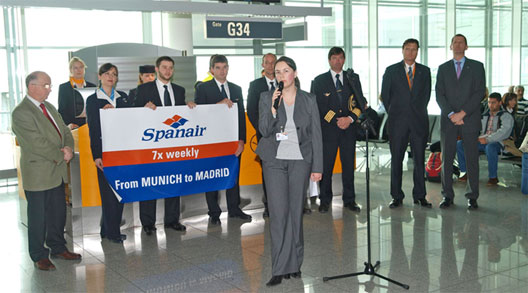 Image: Spanair opening for new route from Munich to Madrid