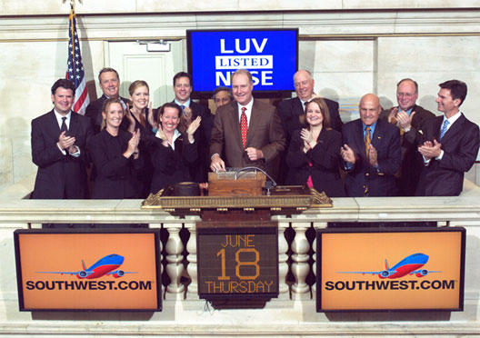 Image: Southwest bell-ringing at the New York Stock Exchange on 18 June