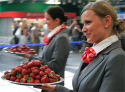 Image: Star1’s first flight to London Stansted was celebrated with strawberries at Vilnius airport