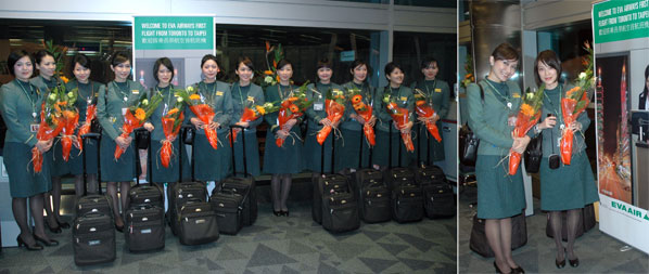 The lucky EVA Air crew who got to serve on the new route between Taipei and Toronto Pearson were given flowers to mark the occasion.