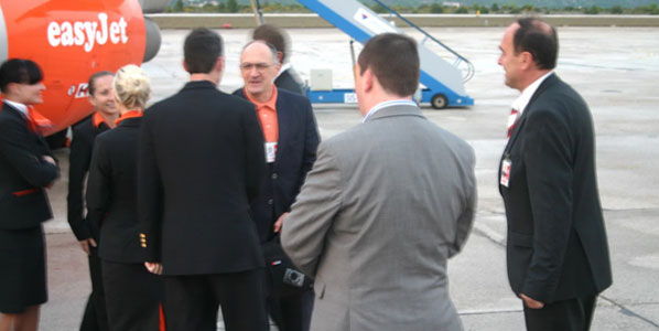 Greeting another easyJet flight to Dubrovnik - Tonci Peovic, Director General (centre) and Frano Luetić, Deputy Director General. The four weekly Rome services launched this week compete with Croatia Airlines’ three weekly flights.