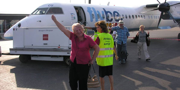 flybe’s first passengers from Birmingham arrived in Avignon