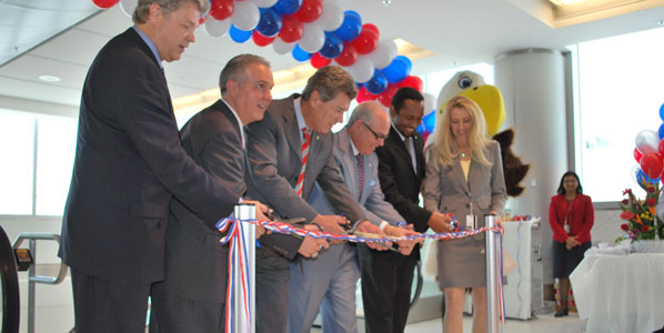 American Eagle move over to the new Regional Commuter Facility in Miami’s North Terminal