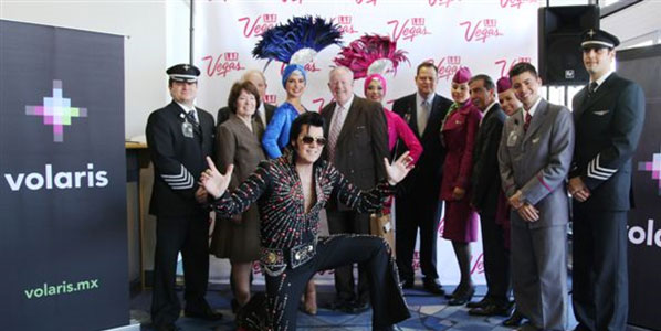 Elvis himself joined the celebrations when Volaris arrived in Las Vegas