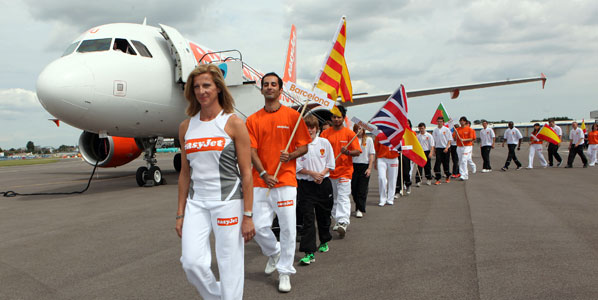 Local Essex girl Sally Gunnell OBE, a 400m Gold medallist at the Barcelona Olympics, leads the procession of new routes formed by pupils of Eastwood school.