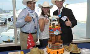 Tampa Airport welcomes Spirit with a truly Texan cake; Oakland celebrates Allegiant’s new base; Haikou and Jetstar Asia promote air link via Singapore