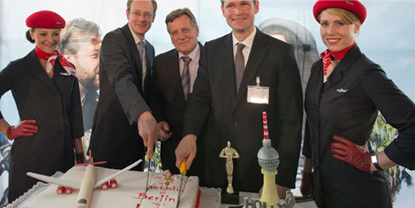Cake for airberlin’s new route to Los Angeles