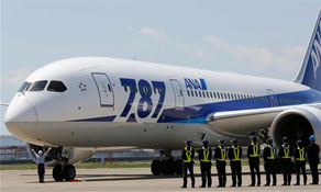 Airbus increases the gap over Boeing to 21 units, as the latter prepares to re-start 787 deliveries
