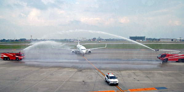 The water cannon salute for transavia.com’s new route to Turin from Amsterdam.