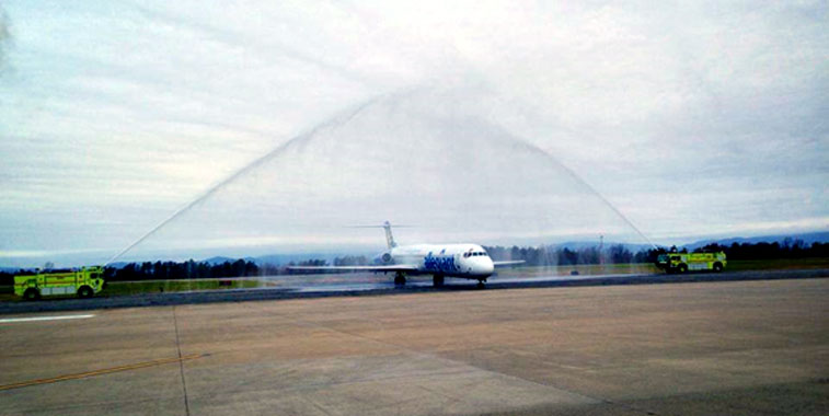 Allegiant Air’s MD80 was welcomed with a water cannon salute at Charlottesville.