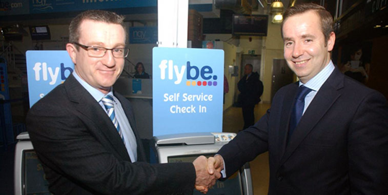 Niall Duffy, flybe Director of PR and Communications (left), and Al Titterington, Managing Director of Newquay Cornwall Airport (right), marked the agreement.