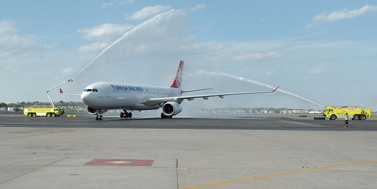 Turkish Airlines Istanbul Atatürk to Boston 