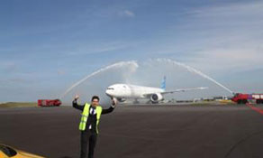 Amsterdam welcomes Garuda Indonesia’s first non-stop flight from Jakarta