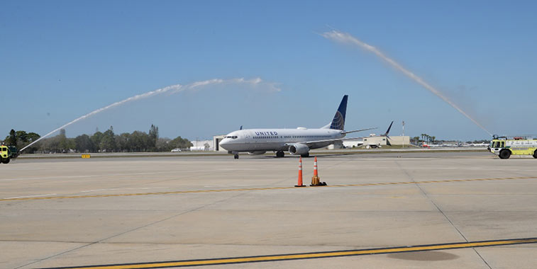 United Airlines New York Newark to Sarasota