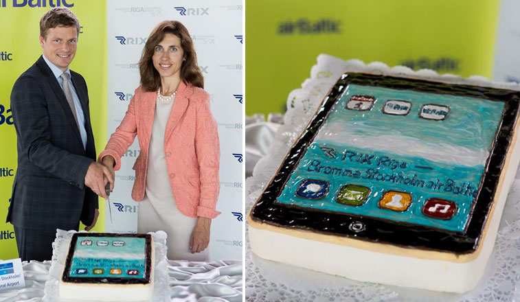 airBaltic launch cake