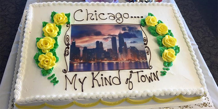 American Airlines’ services from Chicago O’Hare with a traditional route launch cake