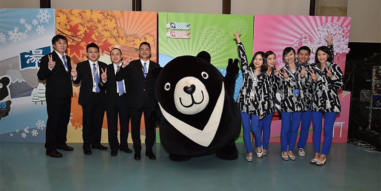 : V Air’s mascot V Bear was there to celebrate the airline’s seventh route launch 