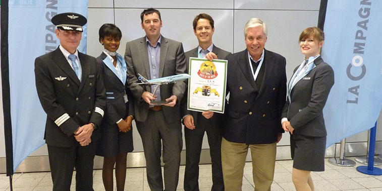 la compagnie london luton to newark won anna.aeros route of the week april 2015