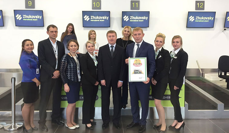 Moscow Zhukovsky and Tampa airports showcase awards for World Routes-1