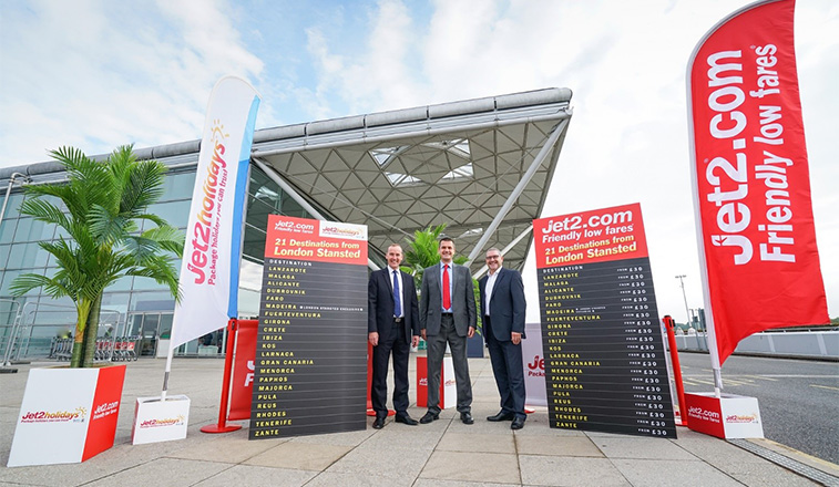 Budapest and Amsterdam Schiphol celebrate easyJet’s new connection