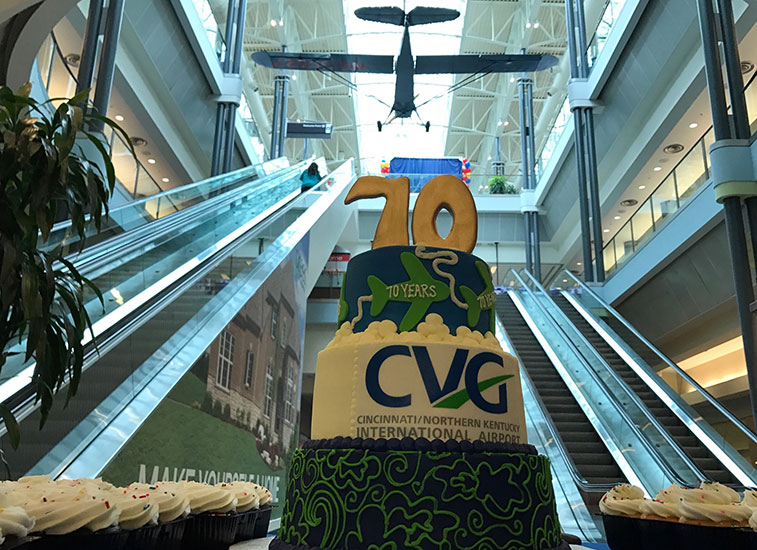 Cincinnati Airport turns 70 with cake