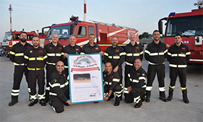 Milan Bergamo firefighters show-off giant Arch of Triumph certificate