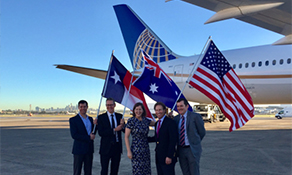 United Airlines hooks up Houston with Down Under