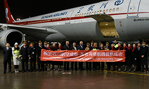 Sichuan Airlines sets off for St. Petersburg